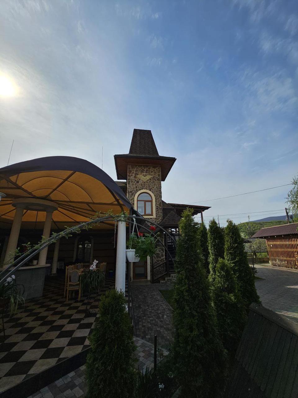 Minihotel Zolotoe Runo Ploskoye Luaran gambar