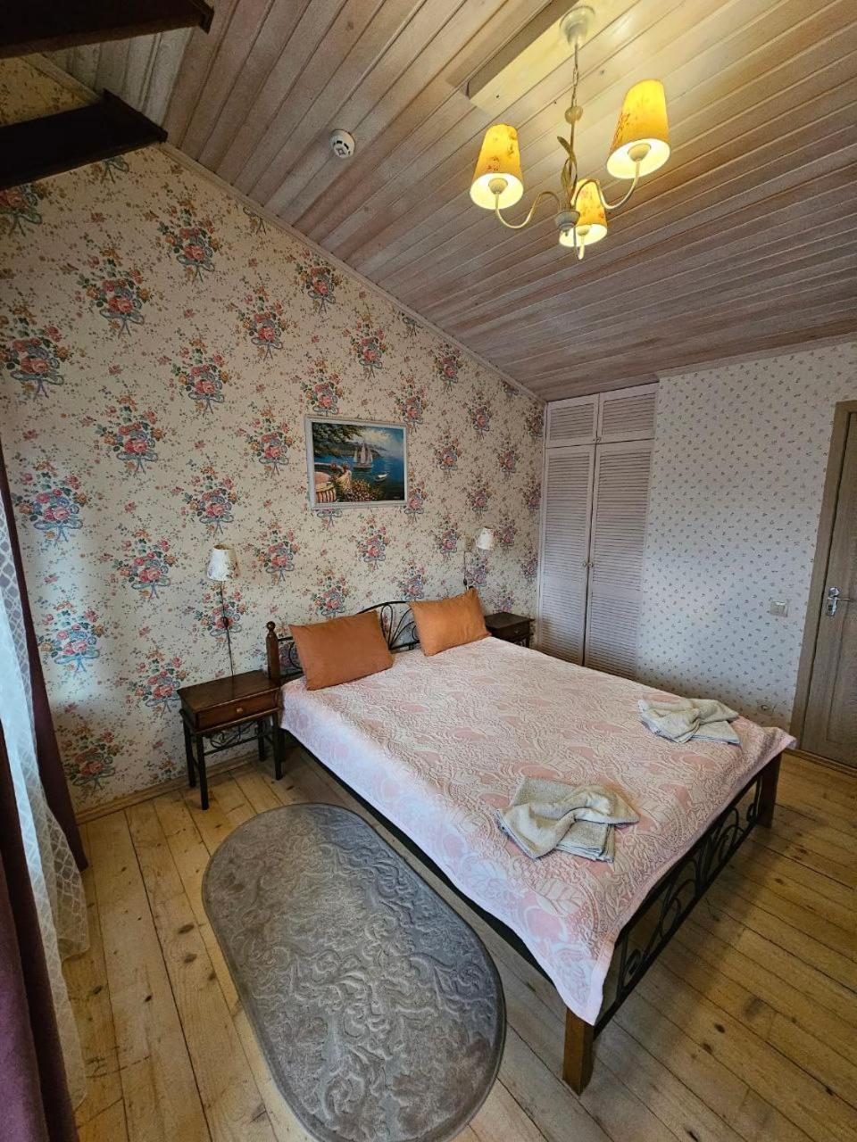 Minihotel Zolotoe Runo Ploskoye Bilik gambar