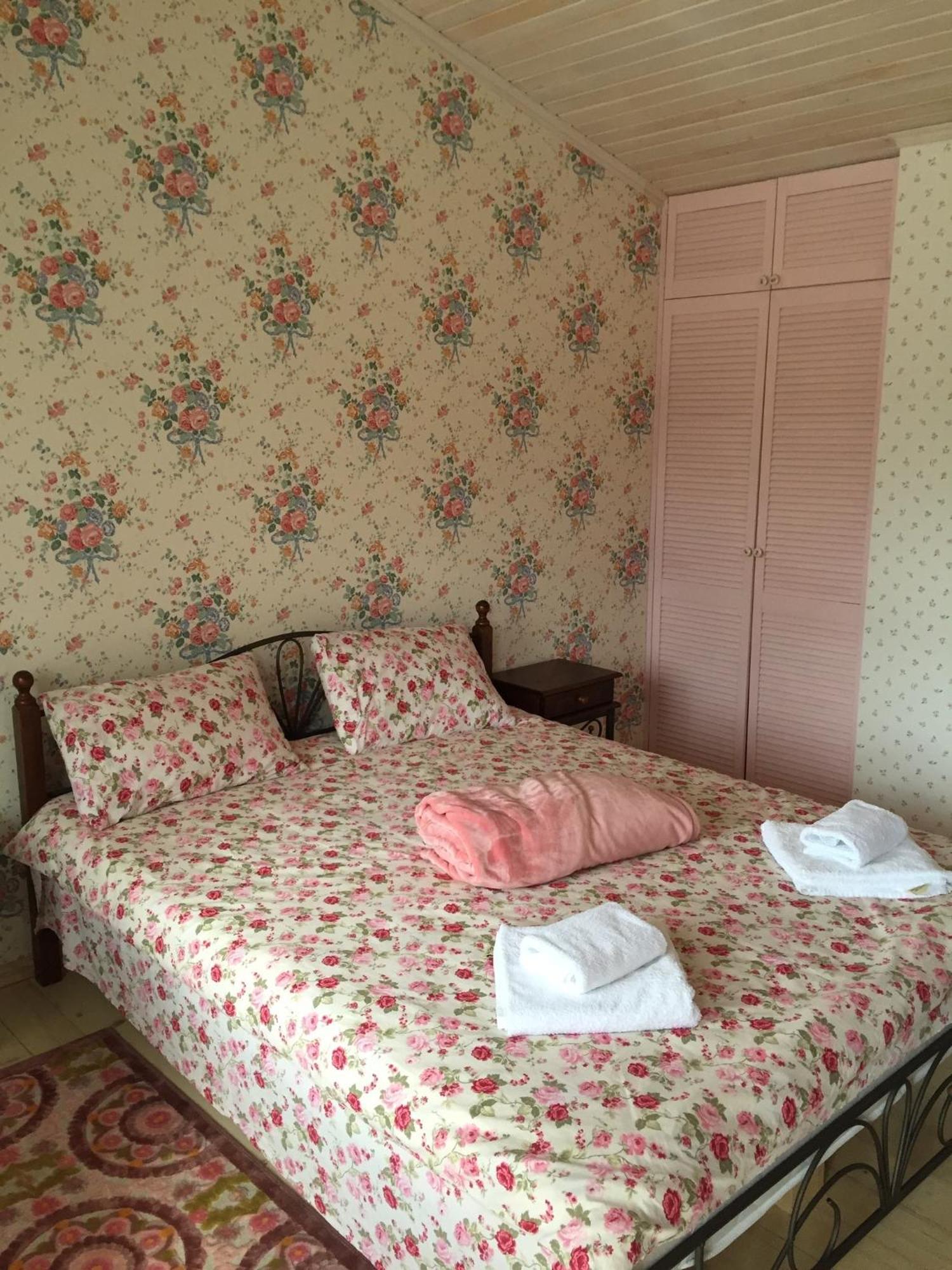 Minihotel Zolotoe Runo Ploskoye Bilik gambar