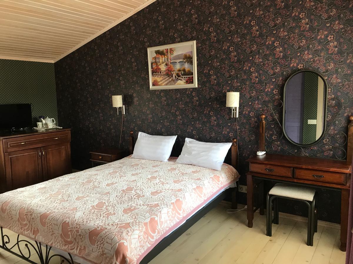 Minihotel Zolotoe Runo Ploskoye Luaran gambar