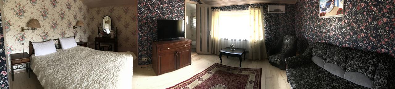 Minihotel Zolotoe Runo Ploskoye Luaran gambar